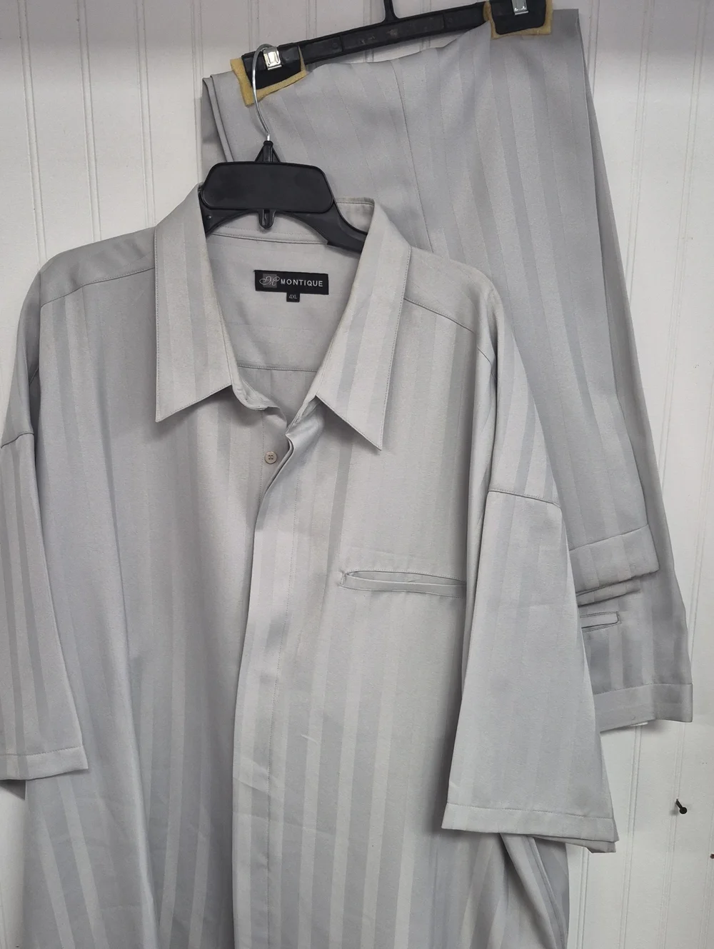 1016- Montique men's Light Gray Striped Jacket & Trouser Set